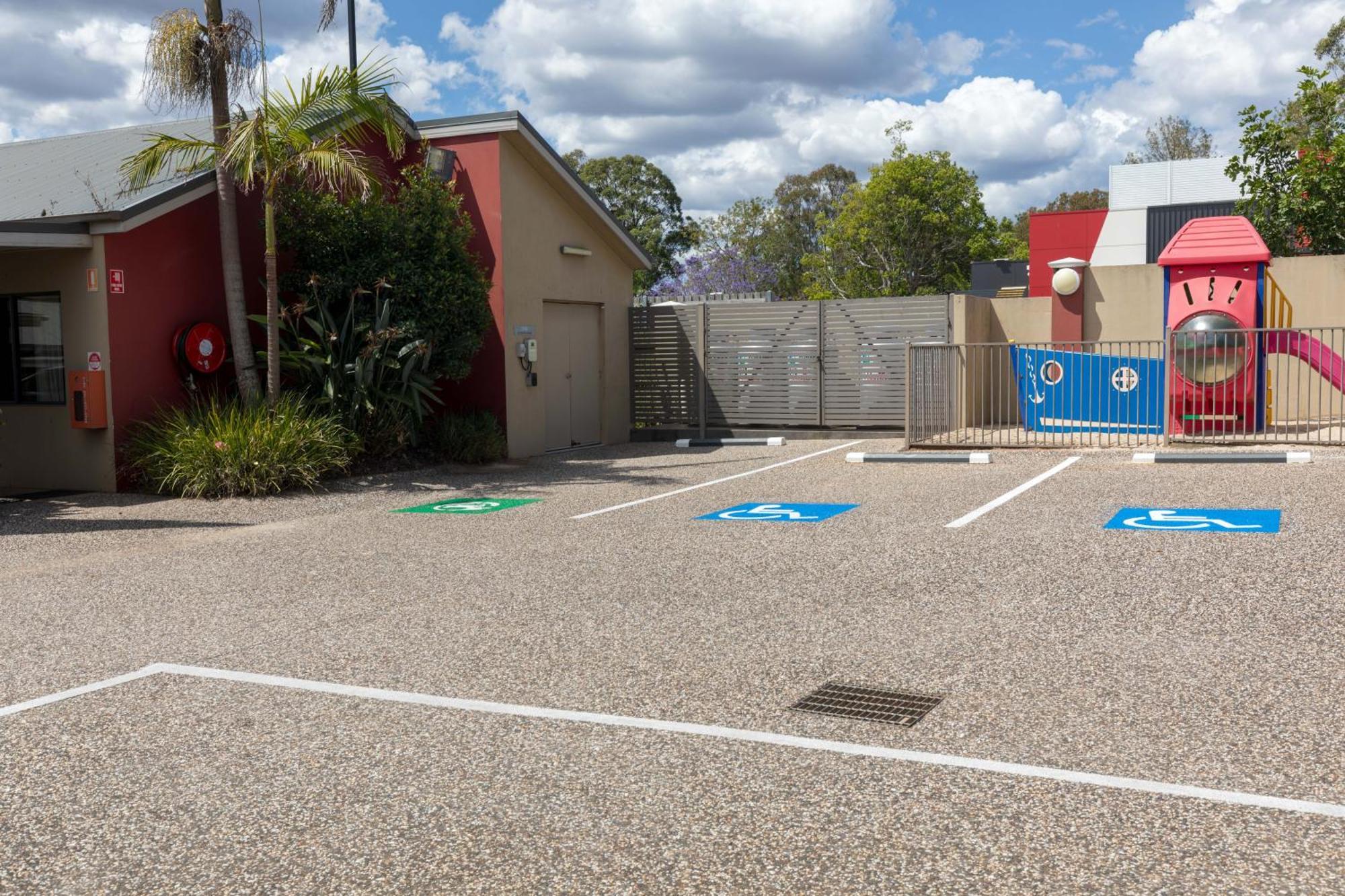 คันทรี่คอมฟอร์ทตูวูมบาโฮเต็ล Motel Highfields ภายนอก รูปภาพ
