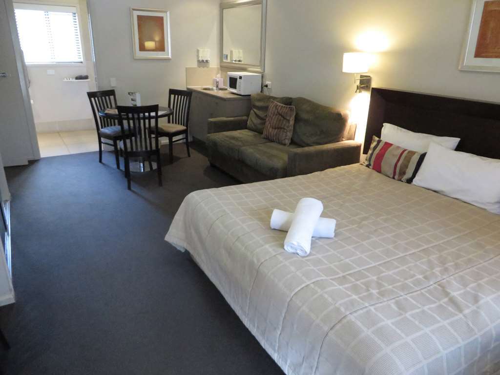 คันทรี่คอมฟอร์ทตูวูมบาโฮเต็ล Motel Highfields ห้อง รูปภาพ